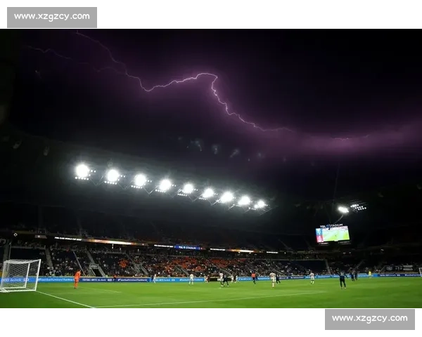 世俱杯雷暴频发敲响警钟 世界杯预演暴露天气隐患
